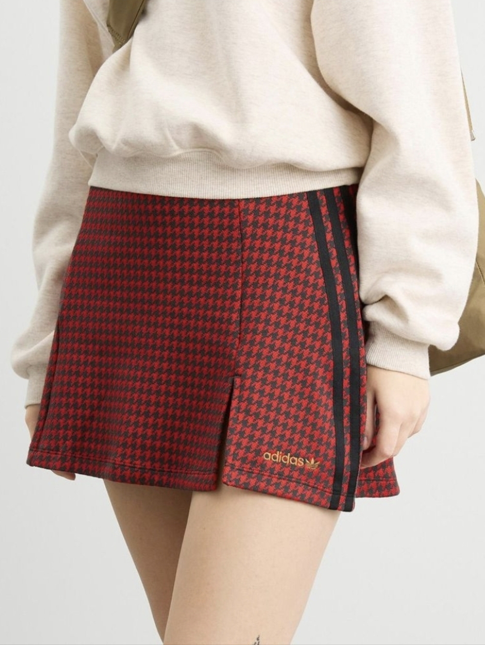 NWT adidas Red Houndstooth Mini Skirt Set - Picture 3 of 5